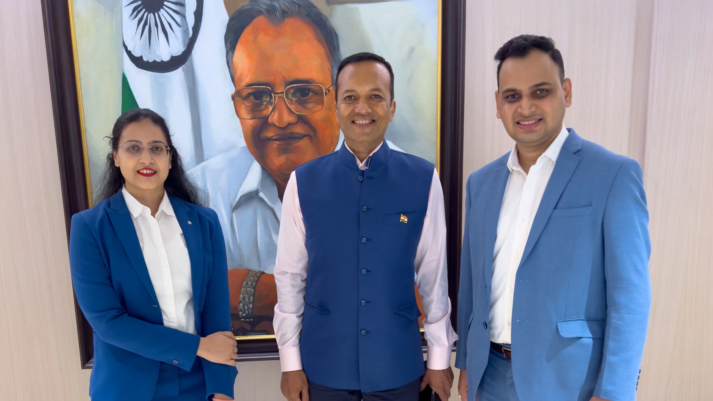 Lithvik Mukesh Sharma is photographed with Naveen Jindal at Jindal Centre with Dr. Jyoti Kush.